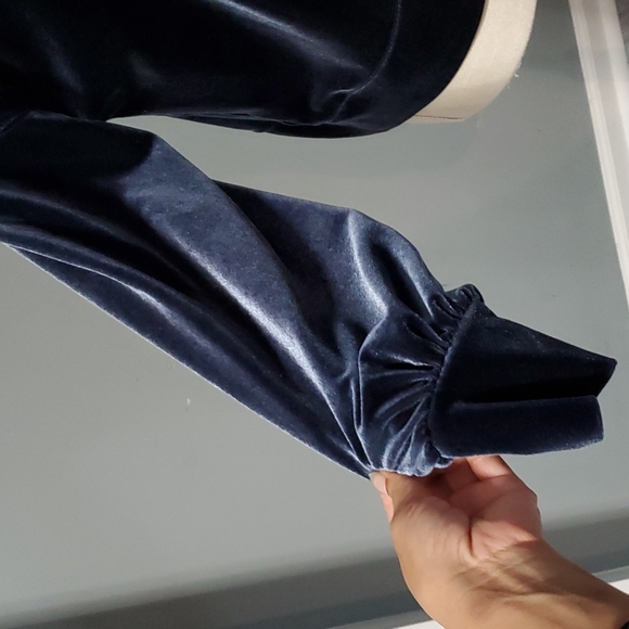 BEAUTIFUL MADEWELL VALVET BLUE LONG SLEEVE BLOUSE - Picture 5 of 6